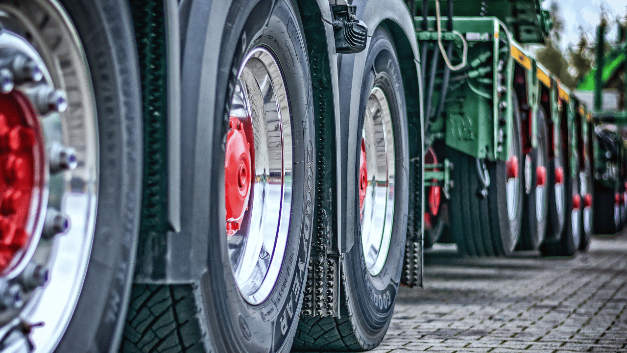 Built for Heavy Haul: How HD Trailers Helps Operators Find the Right Equipment